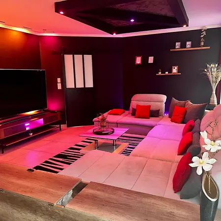 Lincontournable - Jaccuzi-piscine-sauna-hammam Villa