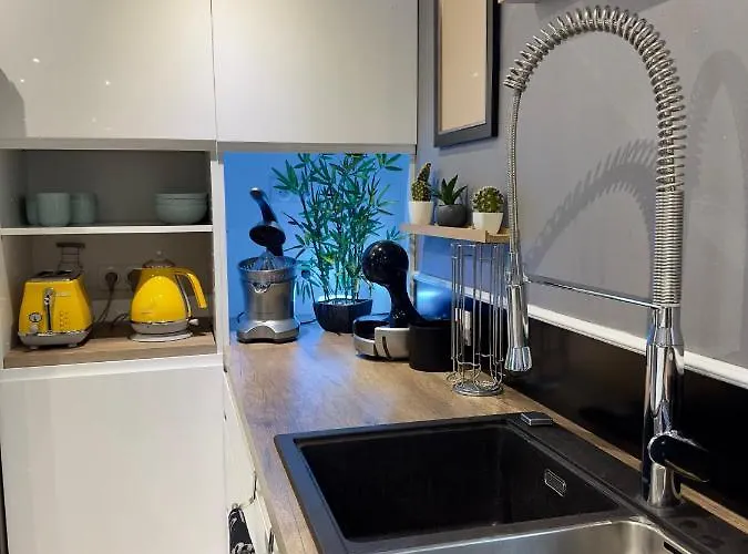 Lincontournable - Jaccuzi-piscine-sauna-hammam Challans