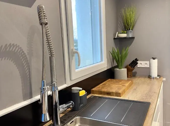 Lincontournable - Jaccuzi-piscine-sauna-hammam * Challans