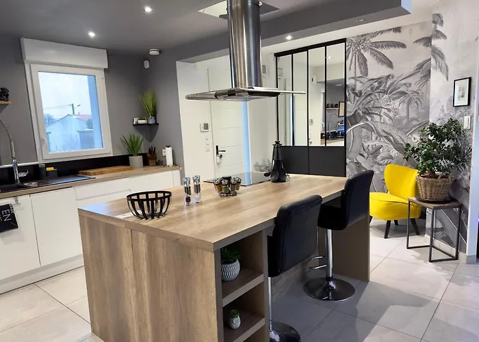 Lincontournable - Jaccuzi-piscine-sauna-hammam Challans