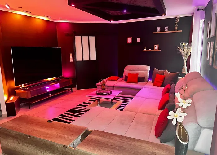 Lincontournable - Jaccuzi-piscine-sauna-hammam Villa